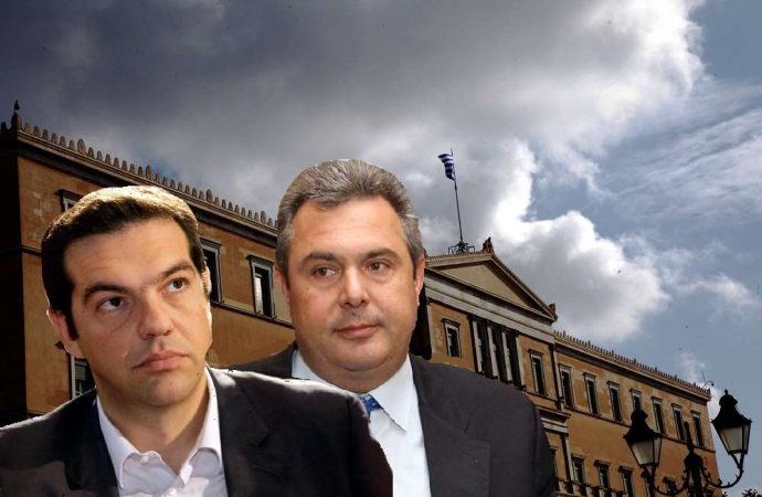 Με ποιήματα και SMS κηρύχθηκε ο πόλεμος Τσίπρα – Καμμένου