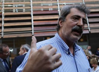 Πολάκης προς ΕΦΣΥΝ: Άκου μπουρδοδημοσιογράφε