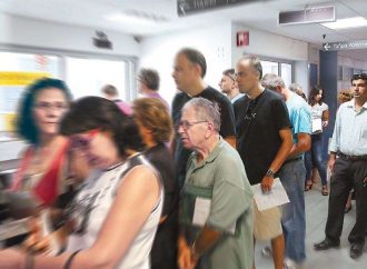 Την παραίτηση από την ηγεσία του κόμματος του ανακοίνωσε ο Φάρατζ