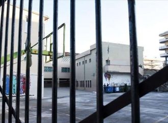 Κλειστά σχολεία και την Πέμπτη