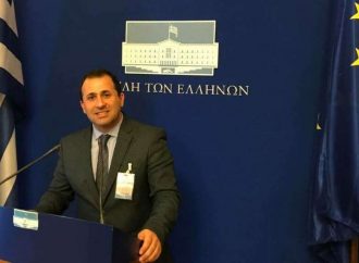 Άρχισαν οι παραιτήσεις: Στενός συνεργάτης του Καμμένου τον «αποχαιρετά» μέσω Facebook