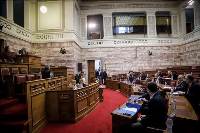Ψηφίστηκε η Συμφωνία των Πρεσπών από την Επιτροπή Άμυνας και Εξωτερικών