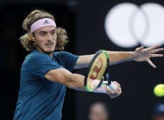 Στο Νο 12 της ATP ο Τσιτσιπάς