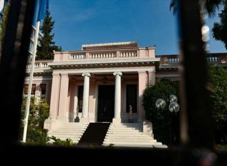 153 «ναι» προεξοφλεί το Μαξίμου και επιδιώκει αλλαγή σελίδας