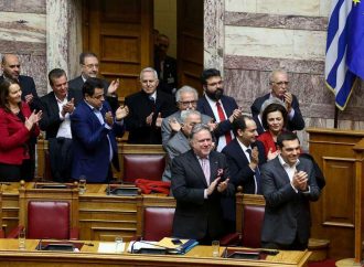 Πύρρειος νίκη για τον Αλ. Τσίπρα