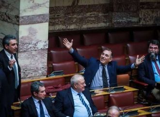 Ψηφίστηκε το νομοσχέδιο για το ΑΣΕΠ, αφού κινδύνευσε από μία… γκαζόζα