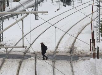 Έκτακτο δελτίο ΕΜΥ: Έρχονται καταιγίδες, πυκνές χιονοπτώσεις