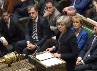 Brexit: Τι σημαίνει η συντριβή της Μέι – Ποια τα επόμενα βήματα