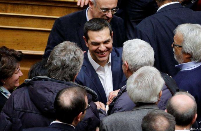 Μάθημα πολιτικής επιβίωσης από τον Αλέξη Τσίπρα