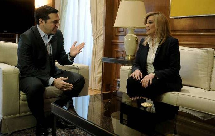 Δυσφορία και πλούσιο παρασκήνιο μετά τη συνάντηση Τσίπρα – Γεννηματά