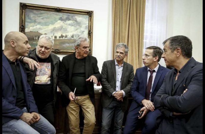 Σείεται το πολιτικό σκηνικό: Η Συμφωνία των Πρεσπών αλλάζει τον κοινοβουλευτικό χάρτη