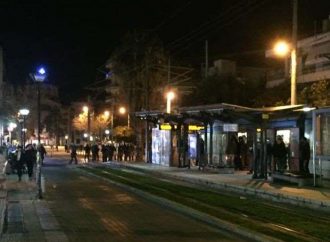 Ολυμπιακός – Πανιώνιος: Μπλόκο της αστυνομίας σε κυανέρυθρους οπαδούς με εισιτήρια