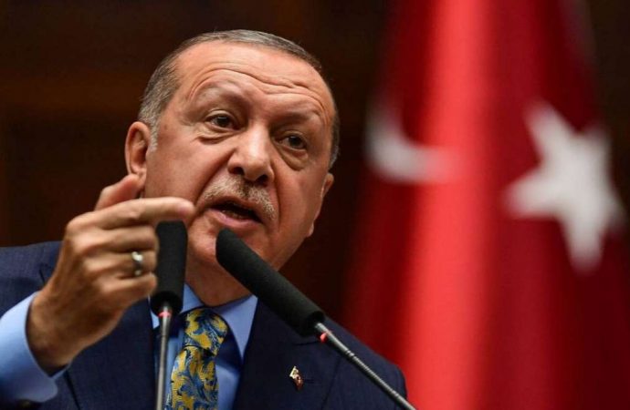 Αναίσχυντος εκβιασμός Ερντογάν: Δε σας δίνουμε τη Χάλκη αν το τζαμί στην Αθήνα δεν έχει μιναρέ