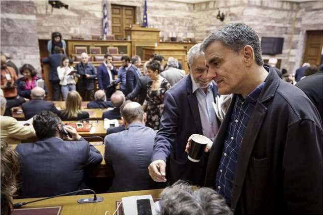 Αντιδράσεις στο ΣΥΡΙΖΑ για τον ανασχηματισμό pasocification