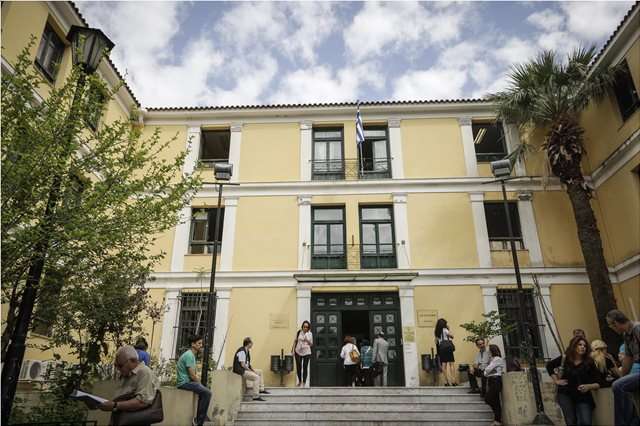 Αντιμέτωπος με κακούργημα ο Πολάκης για την παράνομη μαγνητοφώνηση του Στουρνάρα