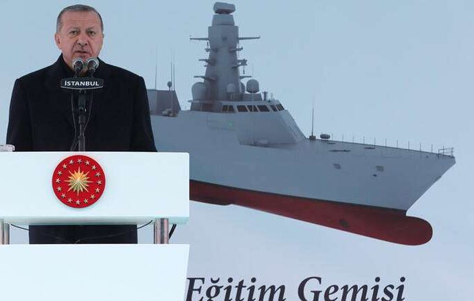 Ερντογάν: «Ενισχύουμε την άμυνα λόγω απειλών» – Ο νέος του «κατάσκοπος» σε Αιγαίο και Μεσόγειο