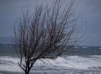 Κακοκαιρία «Χιόνη»: Έκτακτη προειδοποίηση για σοβαρούς κινδύνους σε Εύβοια, Αττική και Αιγαίο