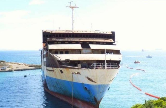 Μυστήριο με ελληνικό κατασχεμένο πλοίο