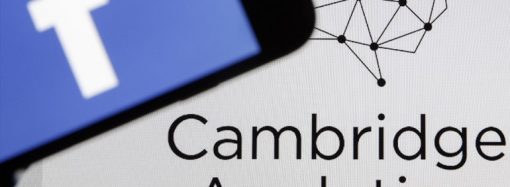 Cambridge Analytica: Διακόπτει άμεσα όλες τις δραστηριότητές της και καταθέτει αίτηση πτώχευσης