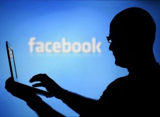 Facebook: Ξεφεύγει ο Ζούκερμπεργκ! Ζητά πρόσβαση σε στοιχεία πελατών τραπεζών