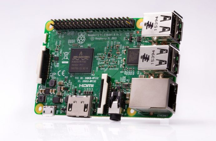Βελτιωμένο στα σημεία το Raspberry Pi 3 Model B+