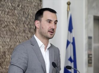Λονδίνο: Επαφές Χαρίτση για προσέλκυση επενδύσεων