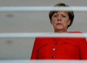 Γερμανία: Το 89% αμφισβητεί την ηγετική ικανότητα της Μέρκελ στην «υπόθεση Μάασεν»