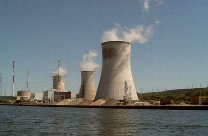 Σοκ – 11 υπάλληλοι του πυρηνικού σταθμού Tihange απομακρύθηκαν ως ύποπτοι