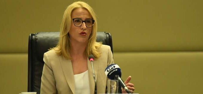 Δούρου για την τραγωδία: Κανείς δεν μπορεί να λέει ότι τα κάναμε όλα καλά