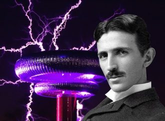 Επίδειξη λειτουργίας πηνίου Tesla και μουσική συναυλία
