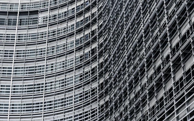 Ευρωπαϊκή Επιτροπή: Σε ισχύ ο νέος Κώδικας Δεοντολογίας για τα μέλη της
