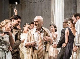 Η «Λυσσασμένη γάτα» ολοκληρώνει τις παραστάσεις της