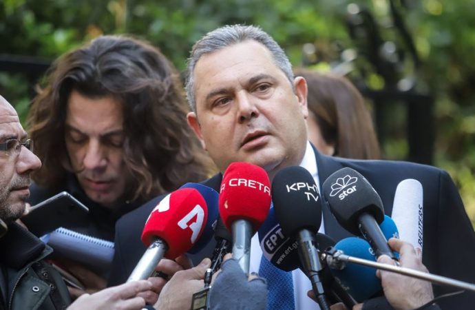 Καμμένος σε ερώτηση του CNN Greece: Έχω επαφές και με άλλους βουλευτές