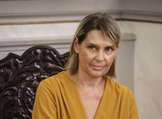Το παρασκήνιο της υπουργοποίησης της Κατερίνας Παπακώστα- Κλειδί η συμφωνία των Πρεσπών