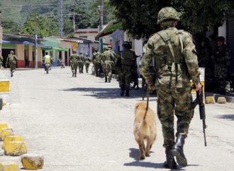 Κολομβία: Εντολή για επανέναρξη των διαπραγματεύσεων με τους αντάρτες του ΕLN
