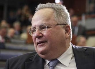 Sputnik: Προσωπική απόφαση Κοτζιά η αντικατάσταση του Ελληνα πρεσβευτή στη Μόσχα