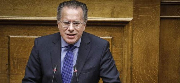 Κουμουτσάκος: Οι νεκροί απαιτούν κάτι πολύ περισσότερο από μια προκλητικά καθυστερημένη παραίτηση