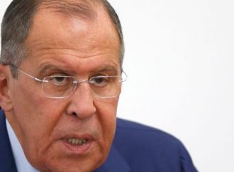 Λαβρόφ: Η Ρωσία δεν αναμειγνύεται στο δημοψήφισμα της ΠΓΔΜ
