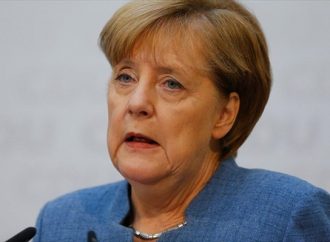 HΠΑ: Ακυρώνουν τις εμφανίσεις τους Κλίντον και Τραμπ μετά το μακελειό στο Ντάλας