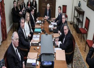 Σε εξέλιξη η σύσκεψη των Πολιτικών Αρχηγών – Aποχώρησε ο ΓΓ του ΚΚΕ