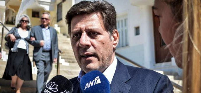 Βαρβιτσιώτης για Μόρια: Η κυβέρνηση ευθύνεται για τον «εθνικό εξευτελισμό»