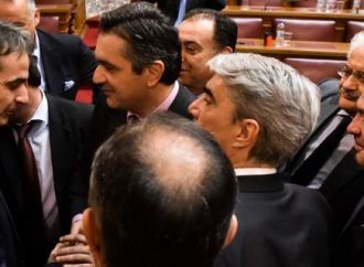 Σε ποια εκλογική περιφέρεια θα κατέβουν υποψήφιοι οι βουλευτές της ΝΔ, μετά το σπάσιμο της Β’ Αθήνας