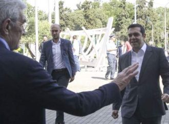 Τσίπρας σε Μπουτάρη: Γιάννη, θα σκίσεις στις εκλογές