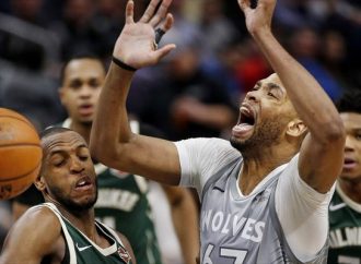 NBA: Παράδοση των Μπακς στη Μινεσότα