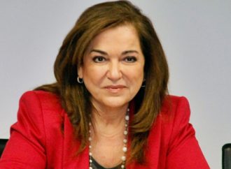 Ντόρα για “Παραιτηθείτε”: Θα ήθελα πολύ να πάω αλλά…