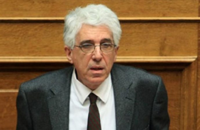 Οι πάντες καταδικάζουν τις ατυχείς δηλώσεις Παρασκευόπουλου