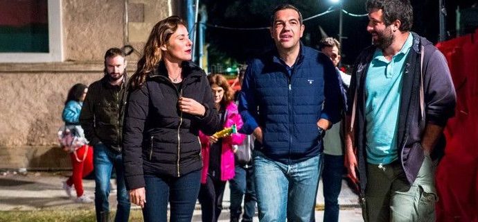Τσίπρας και Περιστέρα έβαλαν τα τζιν τους και πήγαν στο Φεστιβάλ Σπούτνικ [εικόνες]