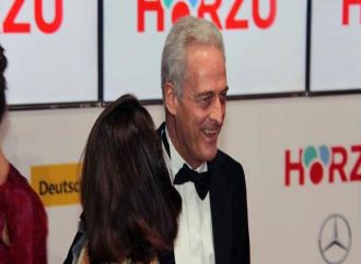 «Μη μ’αγγίζεις βρωμιάρη Ελληνα!» -Επίθεση Γερμανού μέσα στο Μέγαρο Μαξίμου