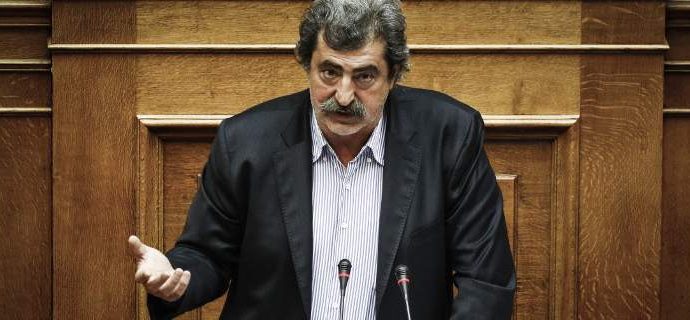 Οργισμένη απάντηση Πολάκη: «Ακούστε το καλά, ρετάλια της δημοσιογραφίας και εκπρόσωποι της ΝΔ και του ΠΑΣΟΚ»!
