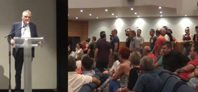 «Κάτω προδότη, ντροπή σου» -Αποδοκίμασαν τον Πουλάκη στο Κιλκίς για το Σκοπιανό